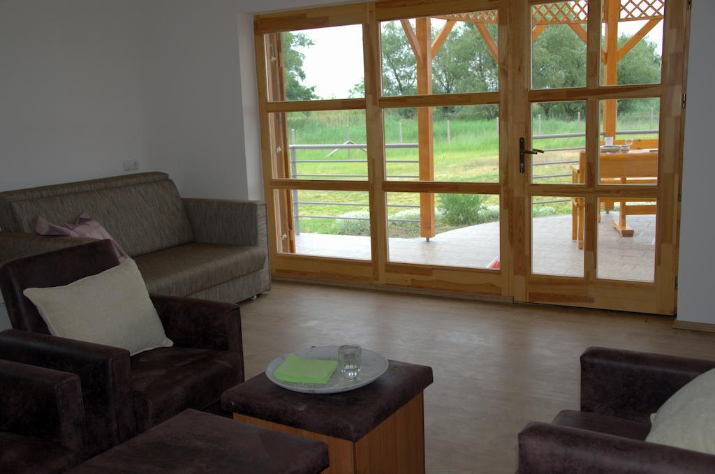 Pusztaeldorado Tiszagyenda Habitación foto